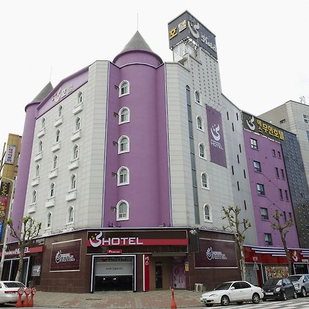 S Hotel Gwangju Metropolitan City Exterior photo